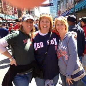 Meet your Posher, Connie